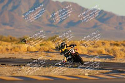 media/Dec-16-2023-CVMA (Sat) [[bb38a358a2]]/Race 15 Formula 2-American Twins/